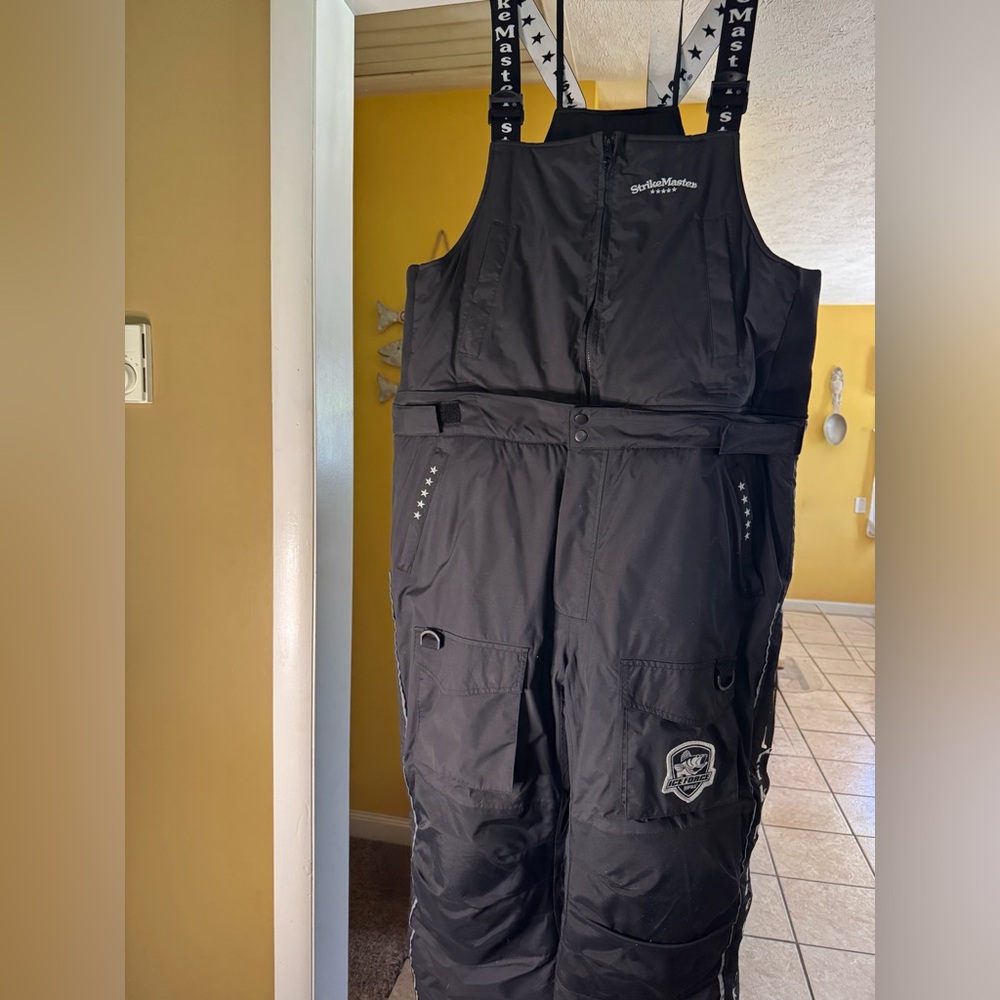 Womens Rapala Strikemaster Float- Ice Fishing Suit - image 8